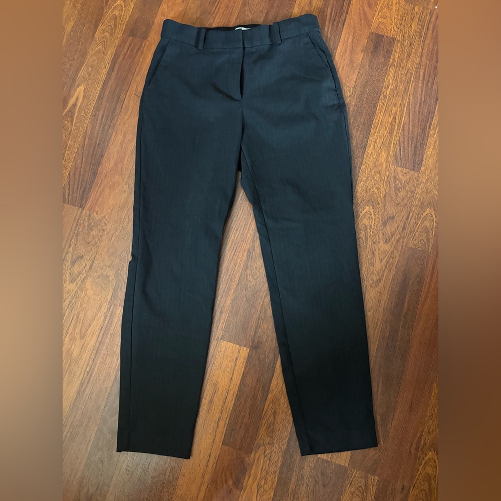 H&M Black dress pants (flat-front, slim/straight leg) Size 10